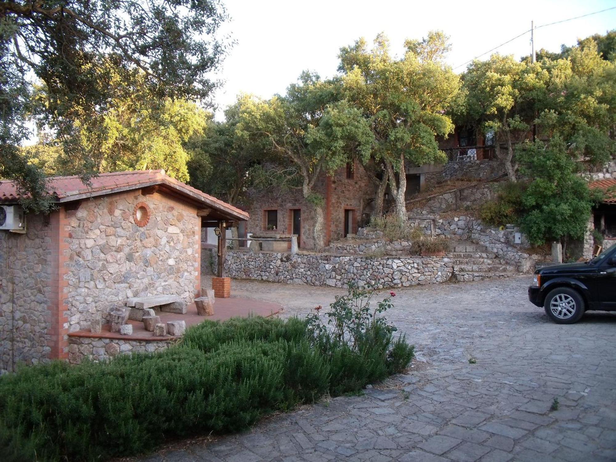La Quercia ξενώνας Arbus Εξωτερικό φωτογραφία